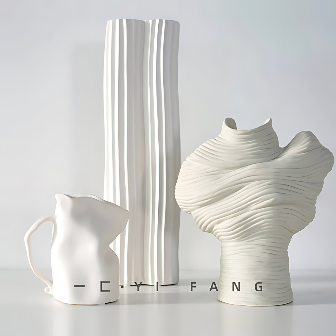 Forvredet moderne Keramik vase 5,9" lav 'Ivory'